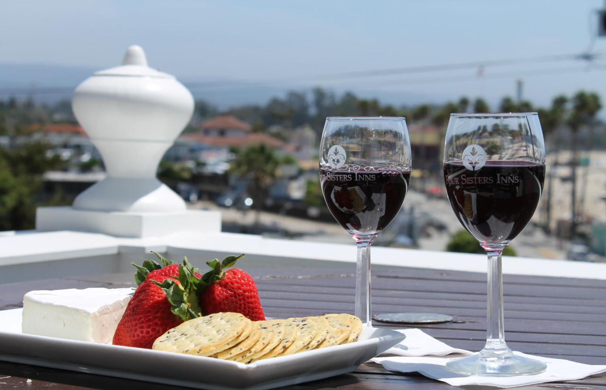 West Cliff Inn, A Four Sisters Inn Santa Cruz Bagian luar foto