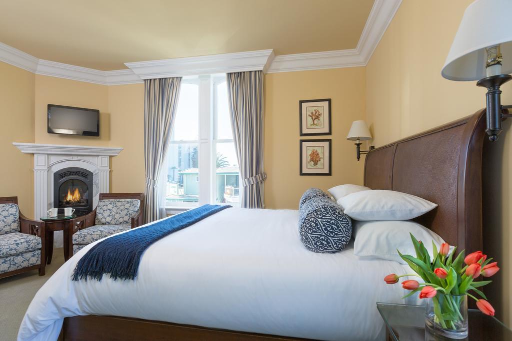 West Cliff Inn, A Four Sisters Inn Santa Cruz Bagian luar foto